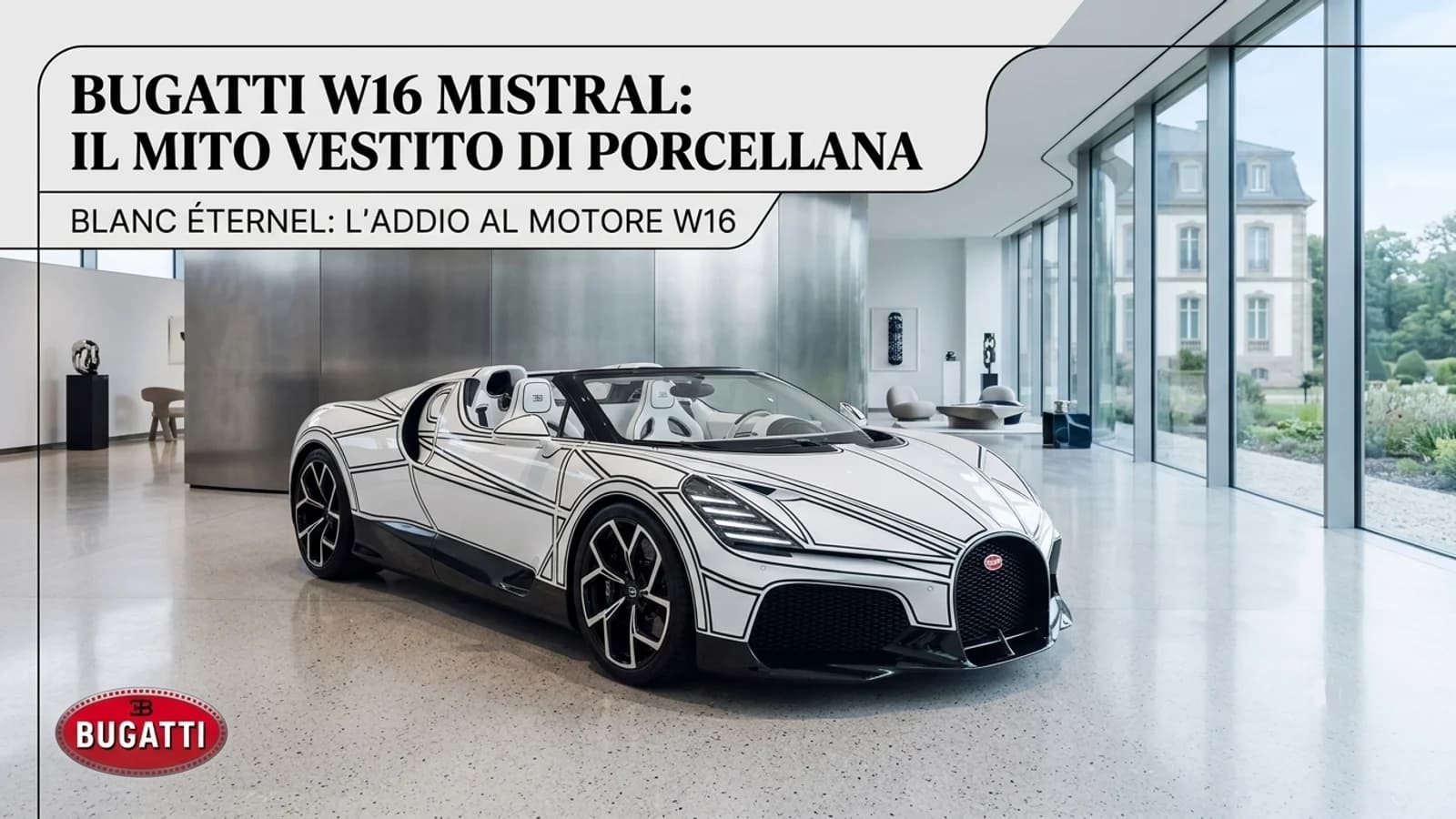 Bugatti W16 Mistral bianca con finiture scure in uno spazio espositivo luminoso.