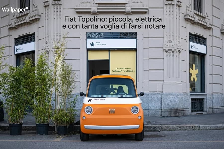Log tecnico Fiat Topolino 2026: Una soluzione di mobilità urbana 100% elettrica che punta sulla massima efficienza di spazio. - Data Sheet: > - Lunghezza: 2,53m (ingombro minimo). - Performance: V-max 45 km/h. - Storage Energia: Fino a 75 km di autonomia. - Patch Note v2026: Nuova livrea "Corallo" e interfaccia utente (dashboard) digitale modernizzata per una migliore leggibilità. - Special Edition: Collaborazione strategica con Wallpaper* per le guide turistiche urbane durante la Design Week. L'hardware ideale per navigare nel traffico senza saturare la larghezza di banda delle strade cittadine.